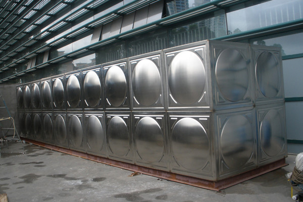 <a href='http://paowanji8.com/' target='_blank'>不銹鋼加工</a>
